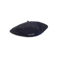 Beret France, Saint James